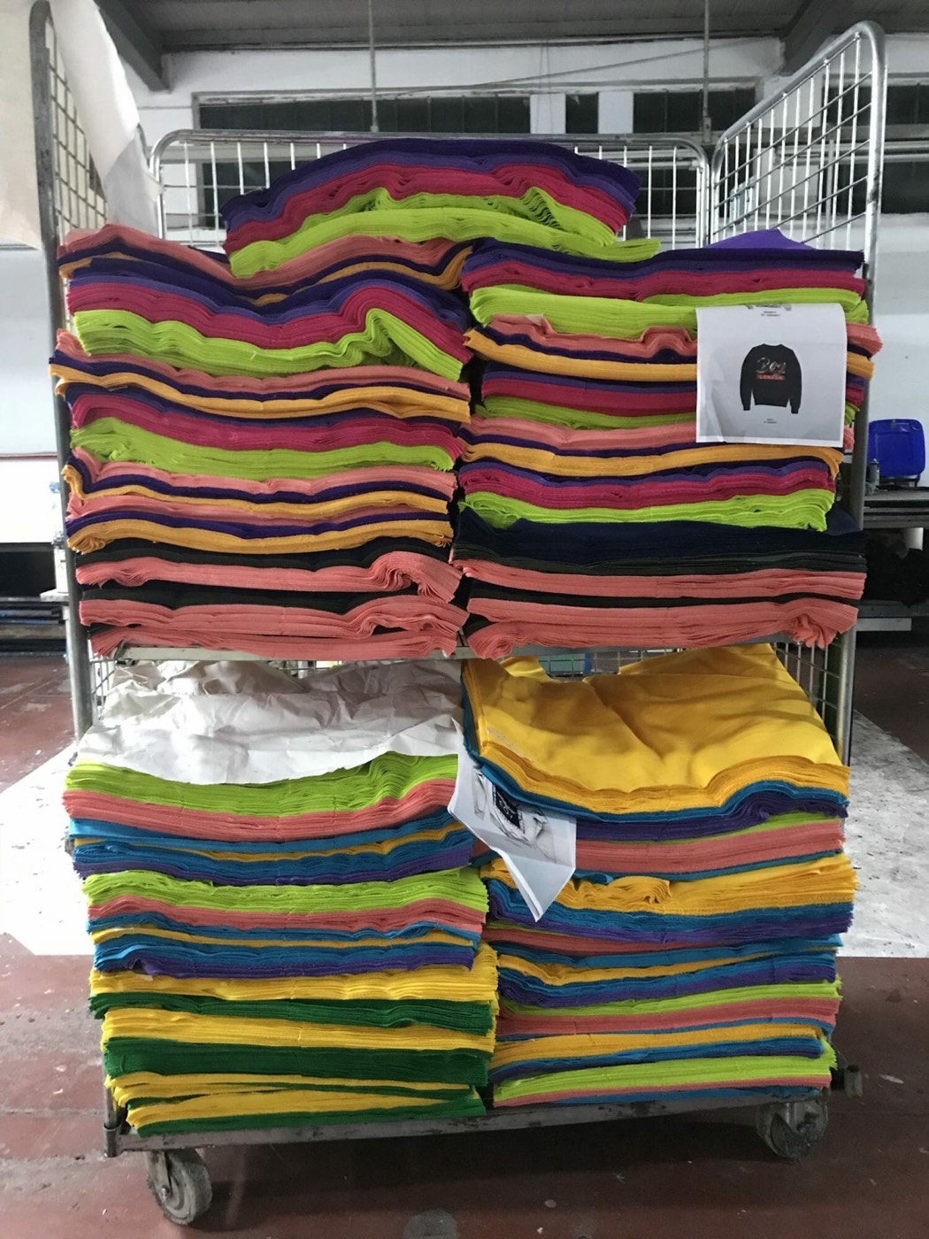 Capi colorati pronti per la stampa