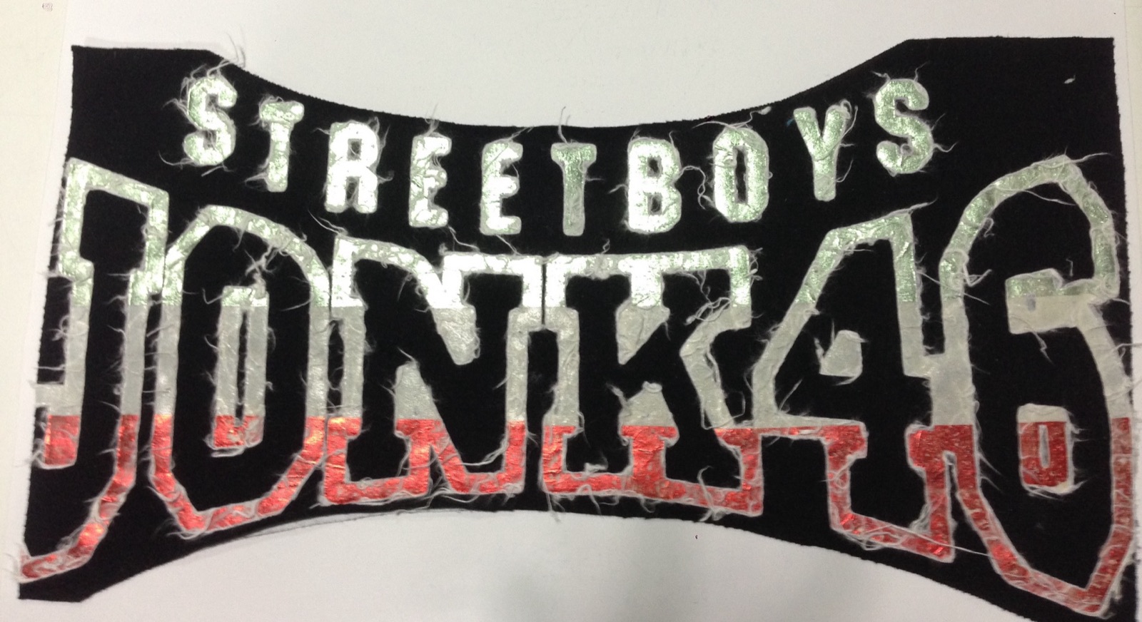 Stampa Streetboys con effetto vintage e Mailar